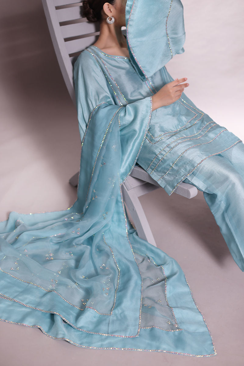 NURI by Uzma and Afsheen