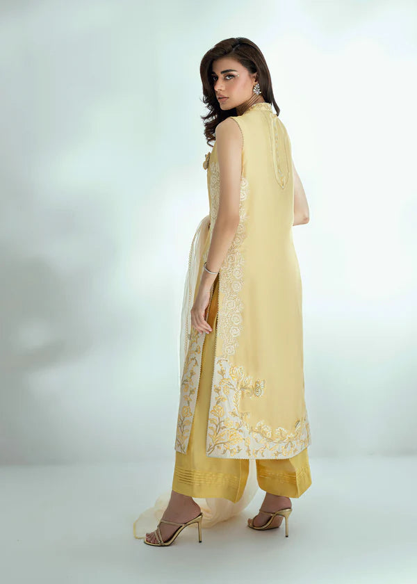 GOLDEN WHISPER by Umsha by Uzma