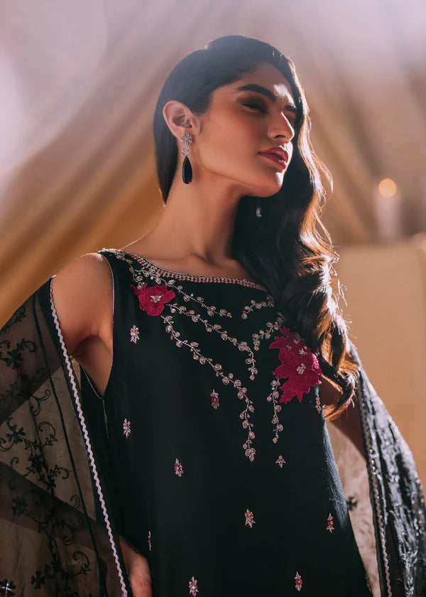 SMOKED PEARL by Umsha by Uzma